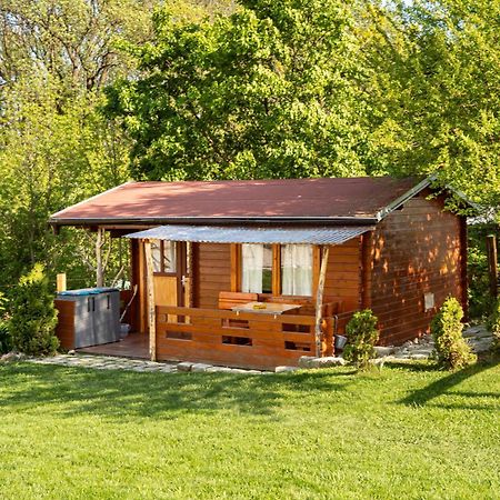 Cozy Wood Hut On The Farm Villa Trebivlice Dış mekan fotoğraf