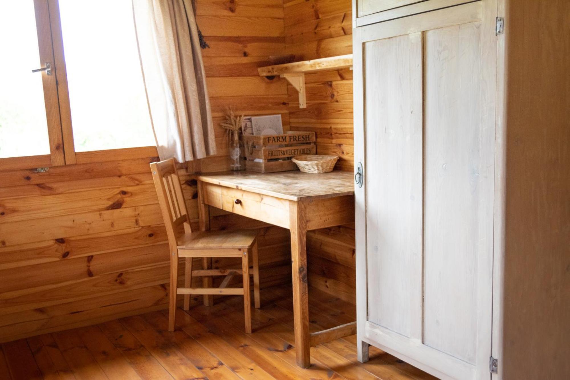 Cozy Wood Hut On The Farm Villa Trebivlice Dış mekan fotoğraf