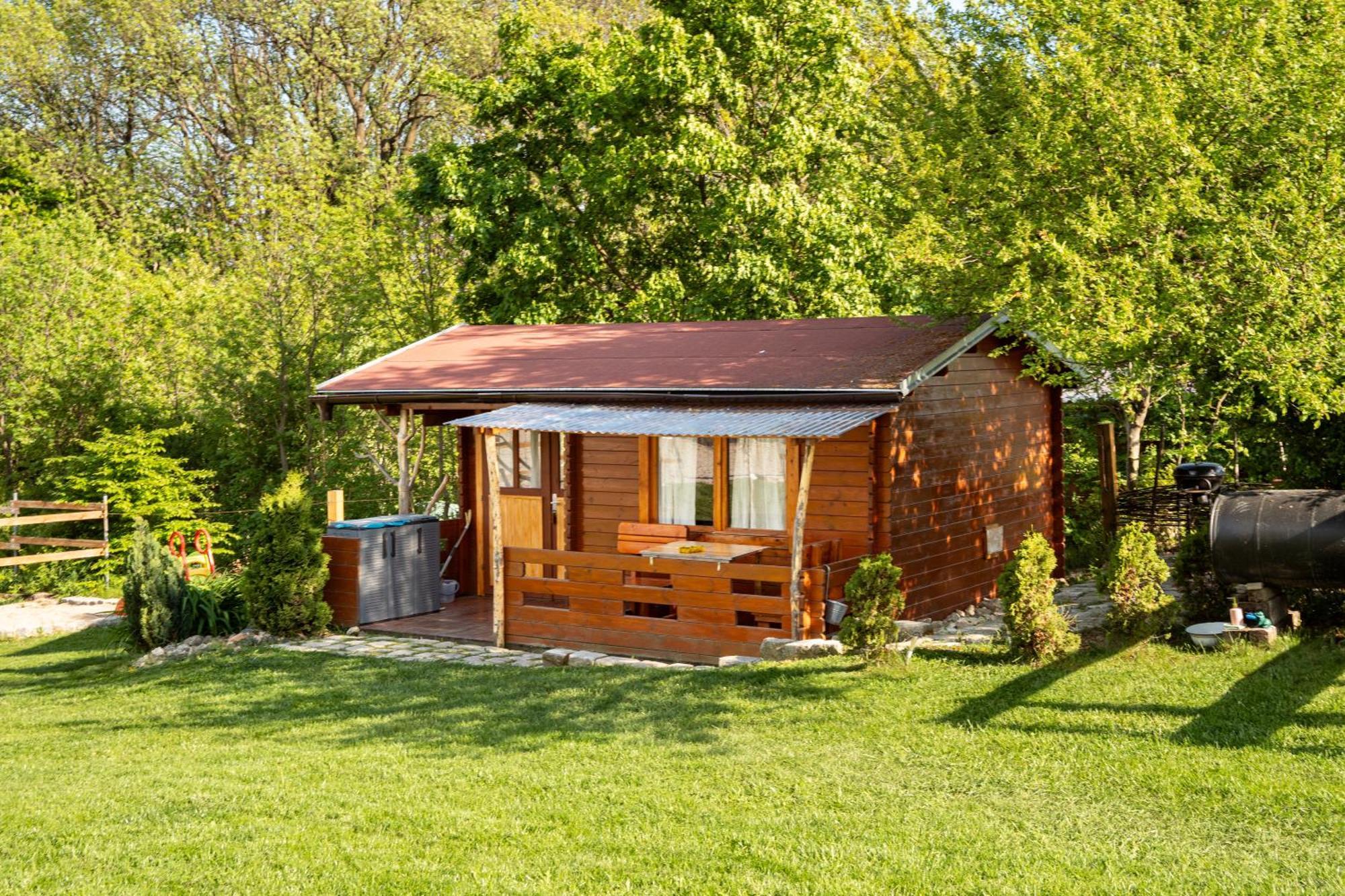 Cozy Wood Hut On The Farm Villa Trebivlice Dış mekan fotoğraf